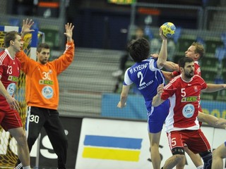 V bránke slovenskej reprezentácie stojí Martin Pramuk.