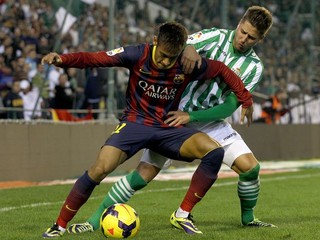 Neymar sa v Barcelone rozbehol a v posledných zápasoch predvádza skvelé výkony.