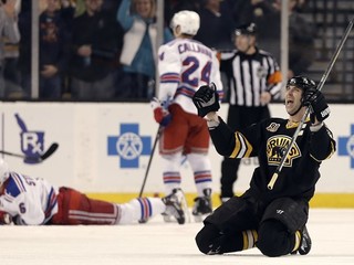 Zdeno Chára bude Bostonu chýbať v zápasoch so St. Louis Blues i s Ottawou Senators.