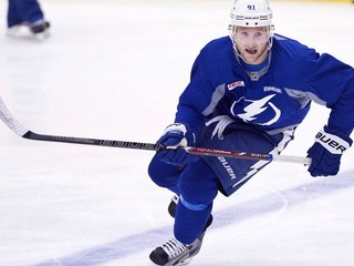 Stamkos stihol do zranenia odohrať 17 zápasov, v ktorých strelil 14 gólov a pridal 9 asistencií.