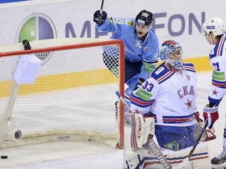 Vyrovnávajúci gól Slovana na 1:1 strelil Andrej Šťastný.