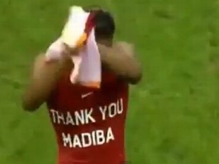 Drogba poďakoval Mandelovi, hrozí mu trest