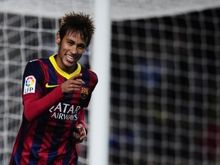 Barcelonu obviňujú, že pri prestupe Neymara priznala nižšie odstupné