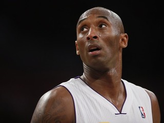 Ďalšie zranenie Kobeho Bryanta, nezahrá si šesť týždňov