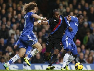 David Luiz (vľavo)