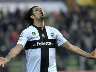 Carvalho Amauri z Parmy.