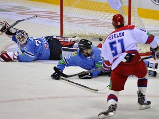 Slovan po Rige nezvládol záver ani s CSKA, prehral 2:3