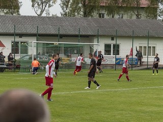 V Rakúsku si pri penalte prihrávali, vyšli na posmech