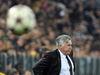 Ancelottimu diváci netlieskajú: Naša hrá nie je dobrá