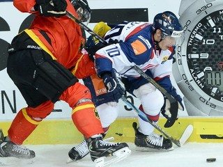 Peter Zuzin (Slovensko) a vľavo Daniel Pietta (Nemecko).