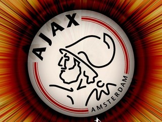 UEFA potrestala Ajax pokutou 25 000 eur
