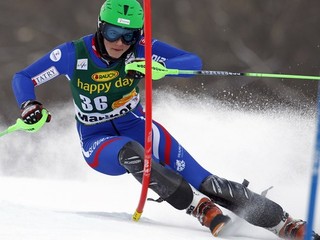 Slovenská slalomárka Vlhová trpí v starej kombinéze