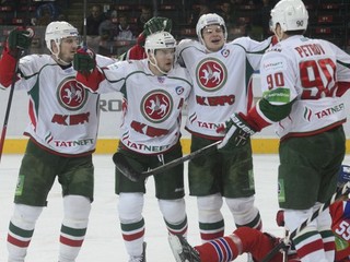 Takto sa hráči Kazane tešil v zápase s Levom Praha.