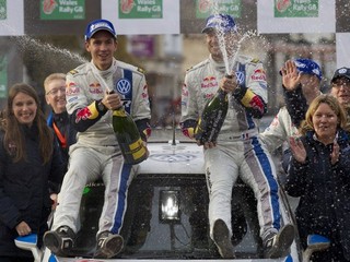 Majster sveta Ogier vyhral Rely Walesu