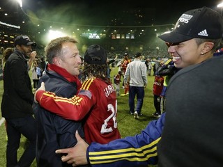 Tréner tímu Real Salt Lake Jason Kreis (vľavo). Ilustračná snímka.