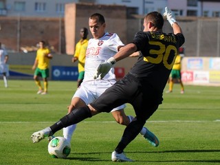 Martin Dúbravka odchytal celý zápas za Spartu.