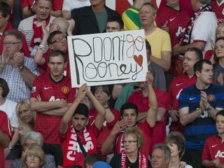 Mourinho: Ak do 2 dní nezískame Rooneyho, podpíšeme iného