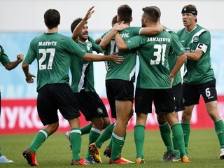 Alkmaar vyradil Atromitos, hoci prehral 0:2, postúpil Liberec