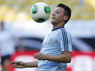 Özil išiel do Arsenalu za Wengerom: Je to kouč svetovej triedy