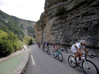 V 12. etape triumfoval na Vuelte Gilbert