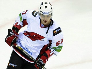 Záborský zachránil Omsk dvoma gólmi za 24 sekúnd, rozhodol aj Ružička