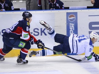 Slovan viedol proti obhajcovi titulu Dinamu 3:1, prehral 4:5