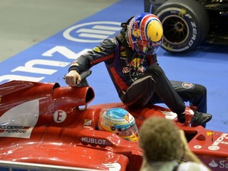 Webber označil trest za pomoc Alonsovi za komický