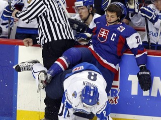 Matoušek v drese reprezentačnej dvadsiatky.