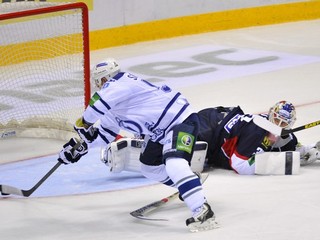 Maxim Solovjov v 48. minúte prekonal brankára Slovana Jaroslava Janusa.