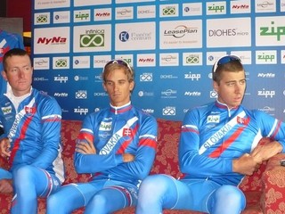 Sprava: Cyklisti Peter Sagan, Peter Velits a Matej Jurčo.