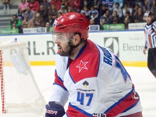 Radulov obišiel dvoch hráčov a po faule v páde skóroval