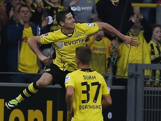 Dortmund zvíťazil hladko 5:0, Bayern vydrel výhru 1:0