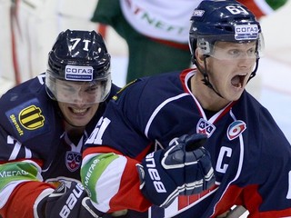 Jediný, kto sa zo Slovana zatiaľ výrazne presadil, je kapitán Milan Bartovič, ktorý dal v dvanástich zápasoch štyri góly a na päť prihral.