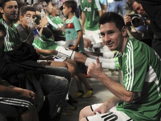 Lionel Messi počas svojho zápasu v Medelline.