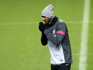 Anelka sa vracia do Premier League