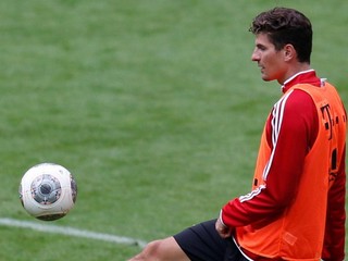 Mario Gómez prestúpil z Bayernu do Fiorentiny