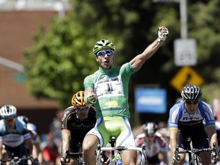 Tento človek je šoumen, ocenil Saganov špurt komentátor NBC