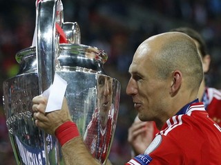 Robben neopustí Bayern, bude hrať aj pod Guardiolom