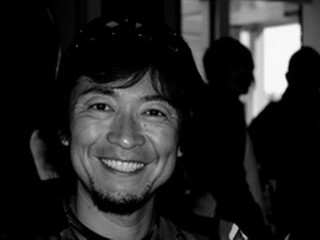 Jošinari Macušita.