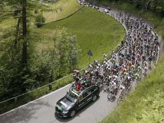 Štvrtú etapu vyhral vo Švajčiarsku Demare, Sagan bol siedmy