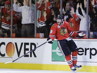 Hrdinom piateho finále bol Patrick Kane.