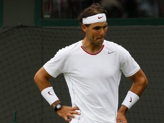 Nadal senzačne prehral vo Wimbledone už v 1. kole