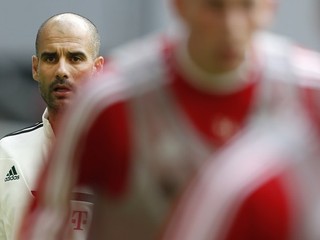 Prvý Guardiolov tréning v Bayerne sledovalo 10 000 divákov