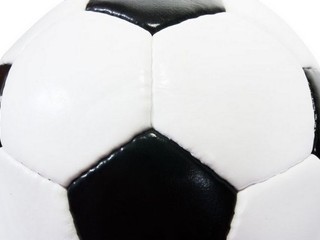 Česká polícia obvinila troch ľudí v súvislosti s korupciou vo futbale