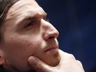 Lístky na zápas PSG - Barca stoja aj tisíc eur