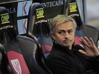 Mourinhov odchod vraj žiada 15 hráčov. Ak zostane, odísť chcú oni