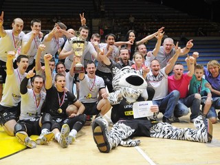 Volley Team oslavuje prvý titul a túži po Lige majstrov