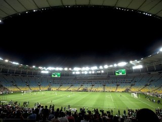Prvý zápas na novootvorenom štadióne Maracaná.