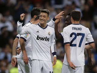 Real stále môže byť majstrom, Málagu zdolal 6:2