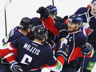 Slovan zdolal Viťaz Čechov, triumf posvätil Svatoš